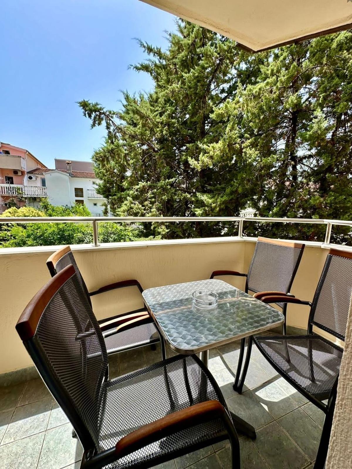 Villa Il Mare Budva Bagian luar foto
